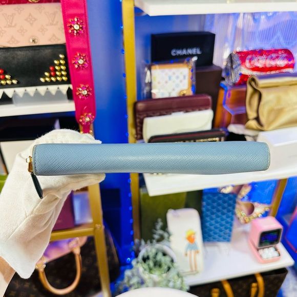 PRADA Saffiano Leather Dual Blue Color Limited Edition Premium Very Rare Large O - Picture 6 of 14